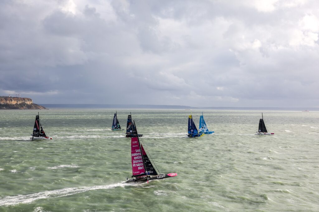 Transat Café L’OR 2025: partenza spettacolare e meteo impegnativo per Ambrogio Beccaria e Francesca Clapcich 1 Transat Cafe lOR partenza ultim